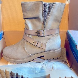 Jellipop short boots brand new
